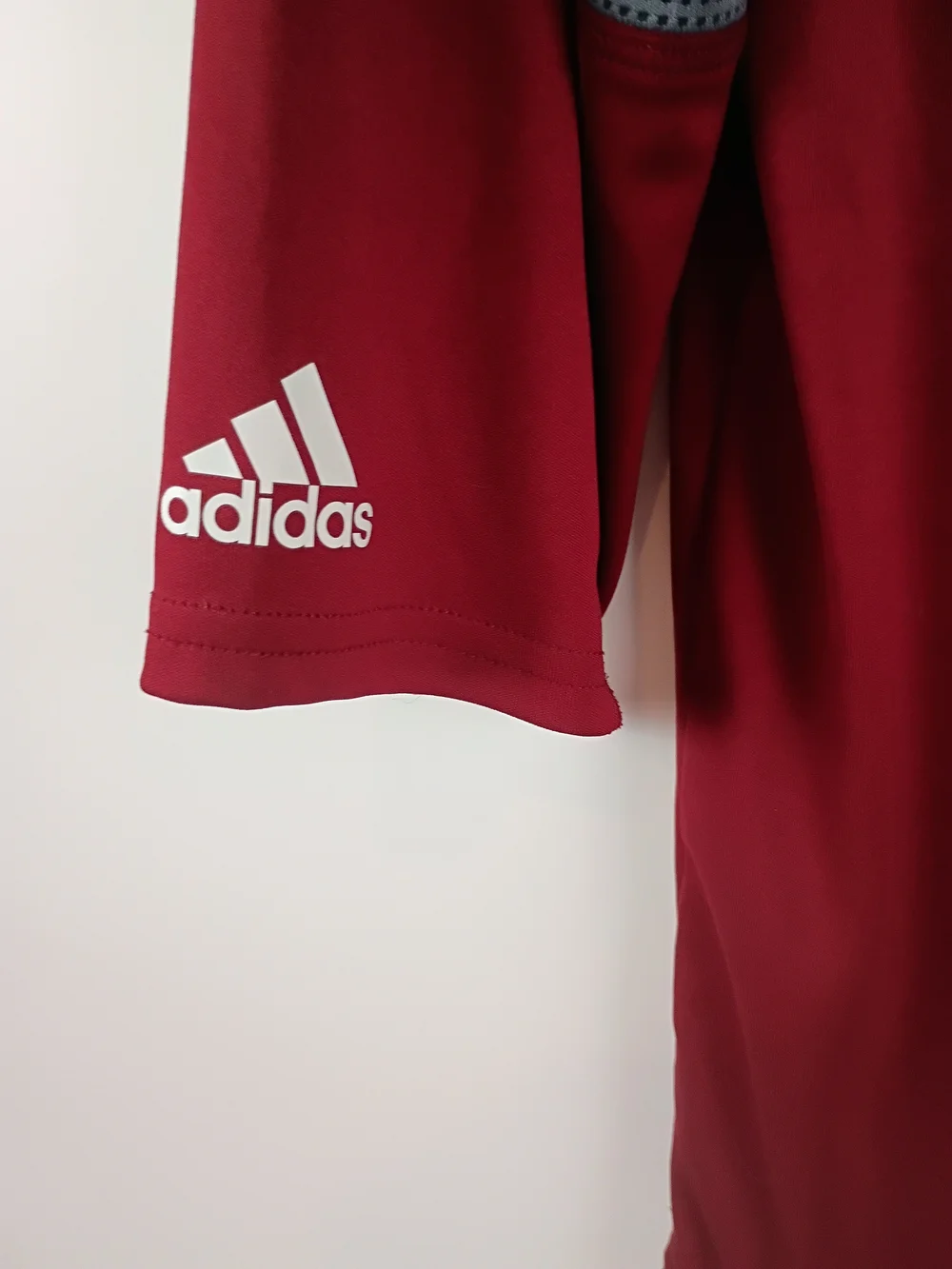 adidas Maroon Long-Sleeve Athletic Tee with Gray Trim